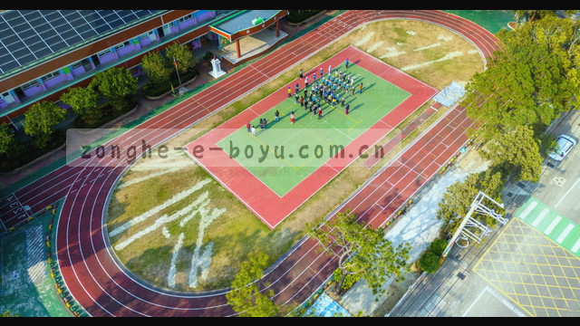 1. 半场战报：1-0领先客队